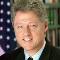 cél gazdagság, cél hatalom, cél híresség, Célkitűzés, célra fókuszálás, céltalanság, élet cél, sodródás, vég cél bill Clinton hatalom