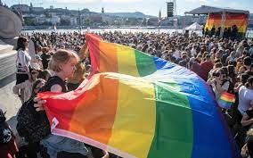 11 pontban foglalja össze Orbán Viktor legfőbb politikai bűneit