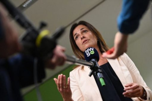 16 tagállam vezetője áll ki a homoszexuálisok Orbáni diszkriminációja ellen - Varga Judit