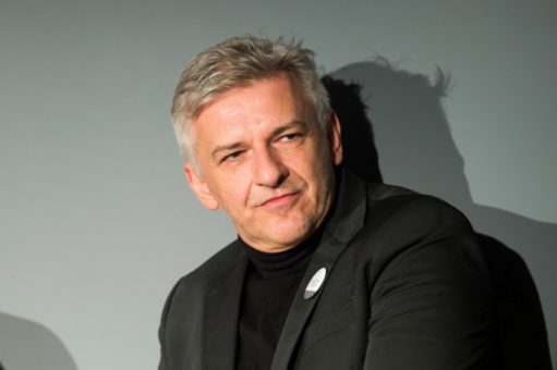 Alföldi Róbert: Ez a háború pontosan megmutatja, mi között kell választanunk áprilisban