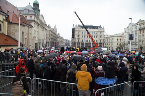 Civil tüntetést tartottak Ukrajna mellett a Szabad sajtó úton