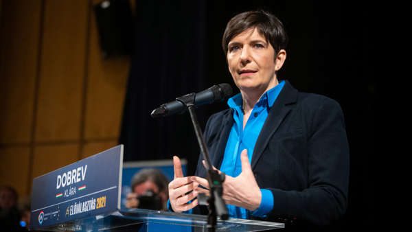 Dobrev Klára európai parlamenti képviselő marad, hiába jutna be a parlamentbe