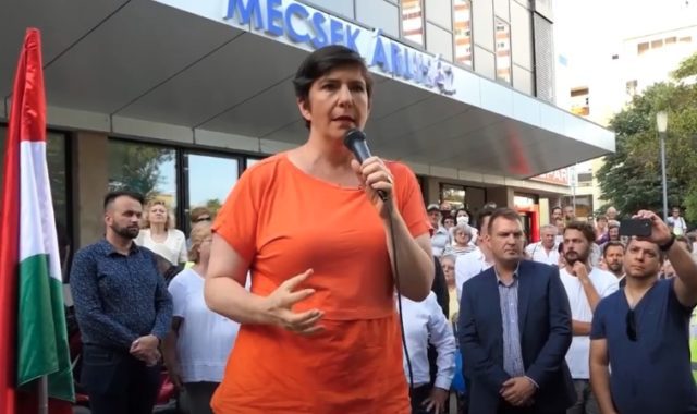 Dobrev Klára ledobta az atombombát – önerő nélkül felújítják a panelházakat