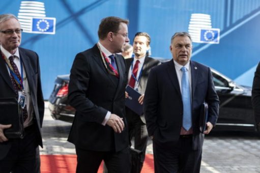 EU költségvetési vétó ultimátuma, jogállamiság ellenes Magyar kormány