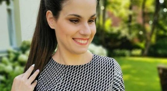 Elképesztő örömhír Agárdi Szilvi visszanyerheti a látását-