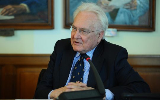 ellenzék Róna Pétert jelöli Magyarország új köztársasági elnökének a jogász-közgazdász