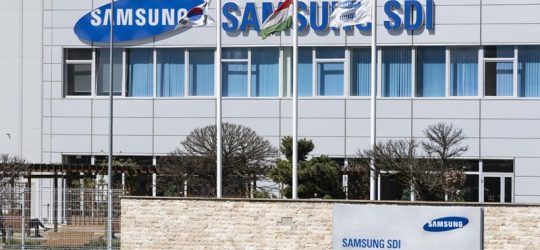 Gödön tüntettek az akkumulátorgyárak ellenső áttörés