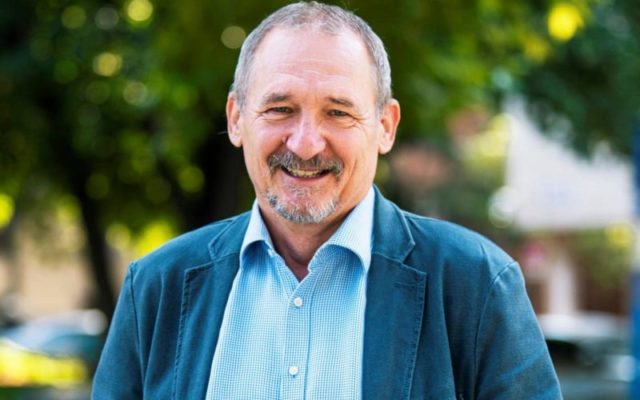 Gyalázatos, évi több százezer forintot vesz ki nyugdíjasok zsebéből a Fidesz