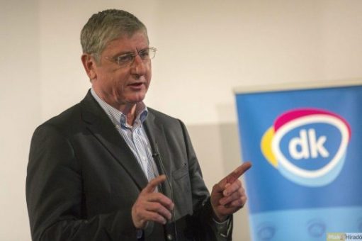 Gyurcsány Ferenc meghirdette a kormánnyal szembeni demokratikus politizálás végét