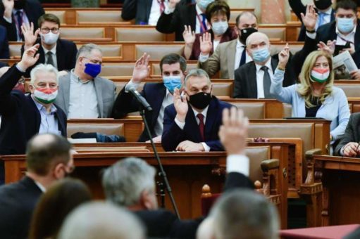 Hányszor módosították Orbánék a saját maguk által írt választási törvényt?