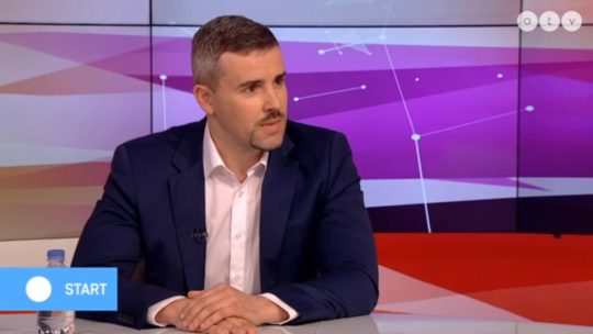 Jakab: „okos ember is mondhat hülyeségeket, de a még okosabb képes elnézést kérni”