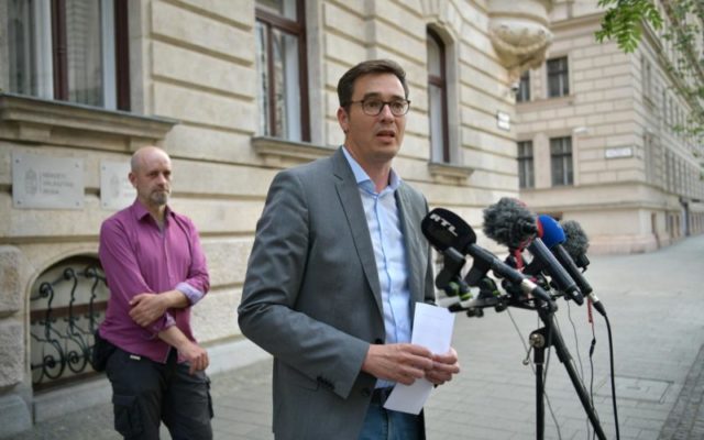 Karácsony Gergely Ha a kormány keresztbe tesz a népszavazásnak, utcára megyünk
