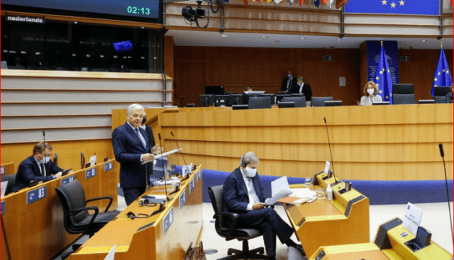 Korrupciós példa lett Orbán az Európai Parlamentben
