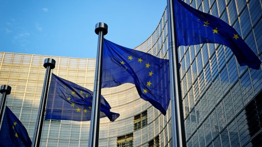 Ma lejár az EU-s óra ma éjfélig van ideje a kormánynak, hogy ezt meglépje hatalmas összeg a tét!