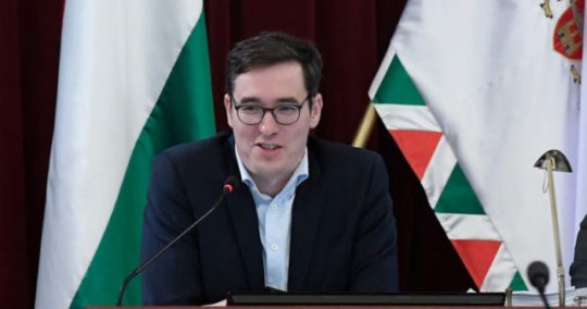 Magyarország nem egyenlő a kormányával, a magyar kormányt okkal világméretű megvetés övezi