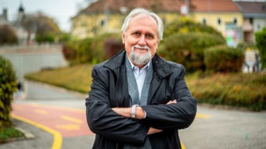 Nagy szüksége lenne már ennek a sokat szenvedett, elárult népnek, egy IGAZÁN tisztességes miniszterelnökre