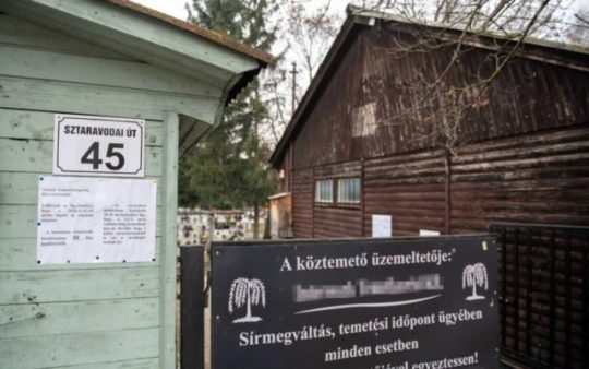 Nem volt rémhírterjesztés halottas koporsók egymáson Hadházy Ákos