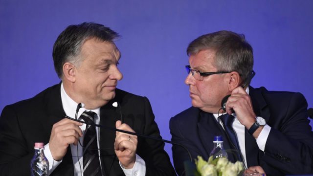 Orbán és Matolcsy válságba sodorták az országot - hosszabb és rosszabb lesz, mint a 2006-os világválság