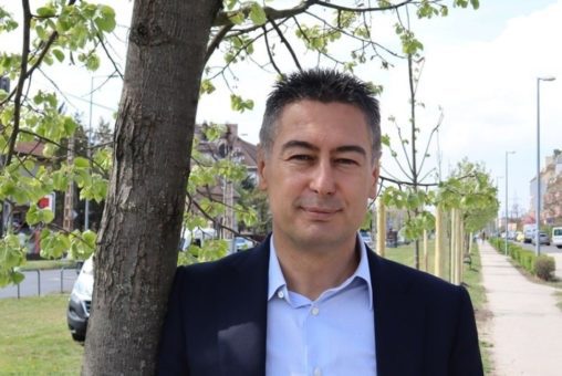 Parkolási korrupcióval gyanúsítják az MSZP-s Horváth Csabát, Zugló polgármesterét