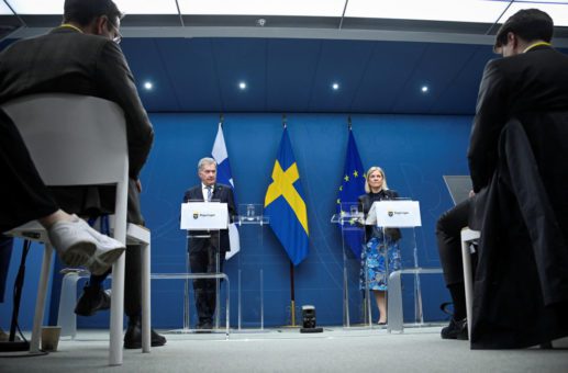 Putyin rémálma megvalósult hivatalosan is benyújtotta NATO-csatlakozási kérelmét Svédország és Finnország