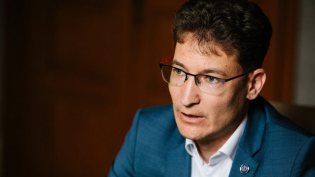 Székesfehérvár fideszes polgármestere kéri a kormányt, önkormányzati rezsicsökkentés