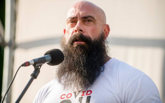Szél Bernadett feljelentést tett a Gattyán- és a Gődény-párt halottaktól származó, hamis ajánlásai miatt-