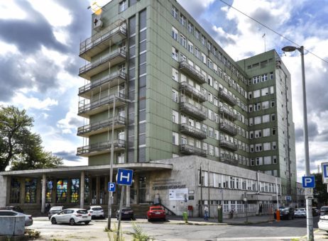 Világszínvonalú egészségügy: tizenegy orvos mondott fel a Péterfy Kórház szülészeti osztályán 