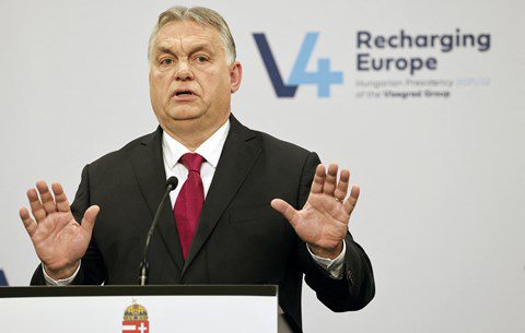 Visegrádi Egyek Hova vezet Orbán Viktor elszigetelődése