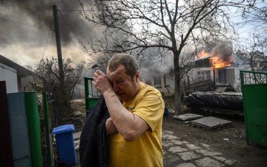 Az egész világ elítélte az ukrán atomerőmű elleni orosz támadást, kivéve Orbán Viktort