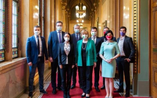 Az Orbán-kormány ismét az erőt választotta az igazság helyett - Ma van az orvosok, ápolók, az egészségügy fekete napja! 