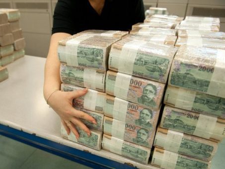 milliárdok forintok Magyarországra elmúlt 12 évben. Hol van