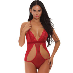 női fehérnemű divat, trendi divat, selyem szexis hálóruha, csodálatos nők lányok, fehérnemű divat bemutató,