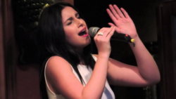 Radics Gigi énekes megasztár képek, fotók, Radics Gigi képalbum