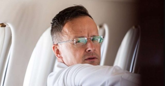 pofátlanság határtalan! Orbánék kifizettetik a Kabulból kimenekített magyarokkal az út egy részét!